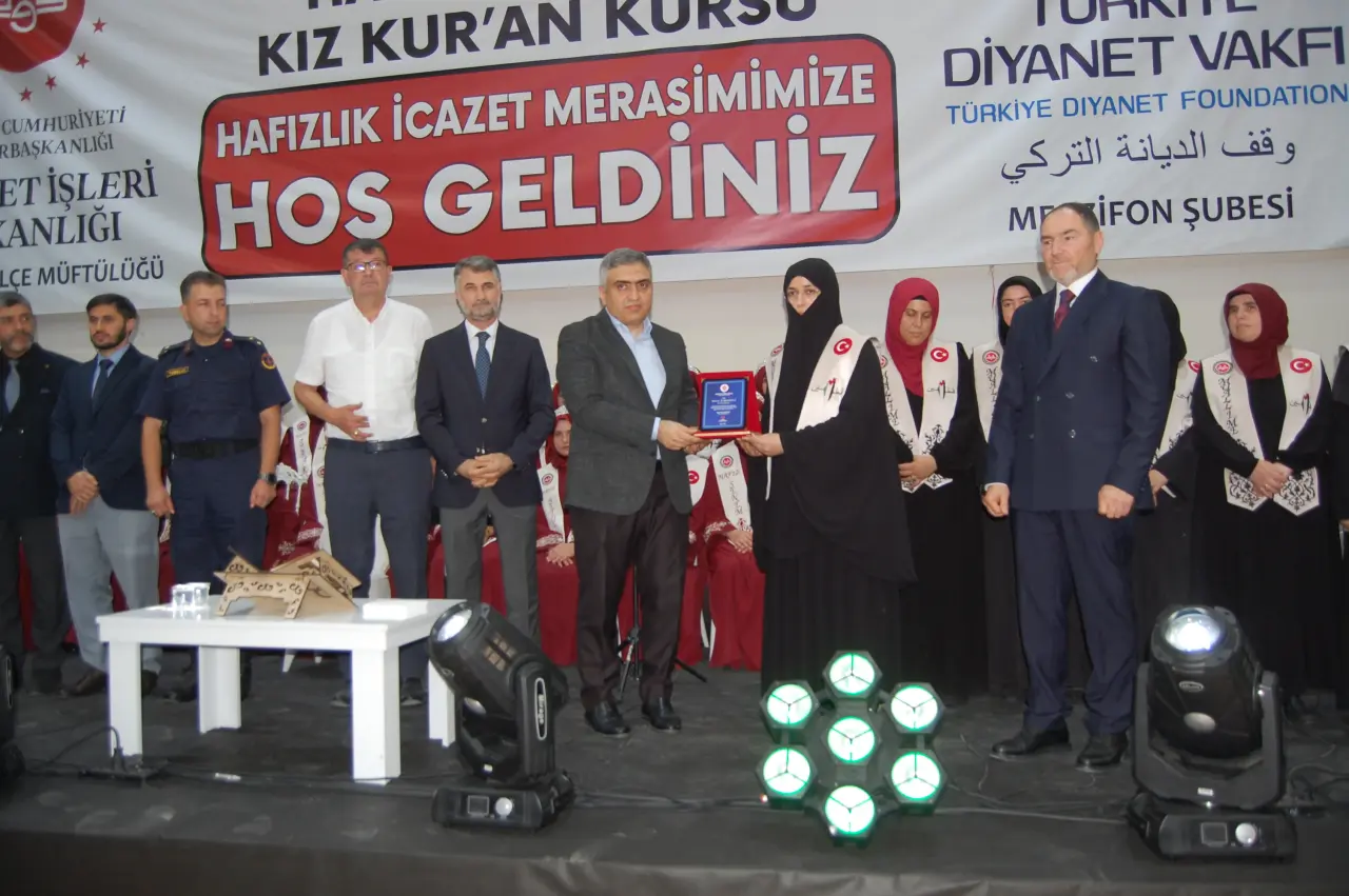 Merzifon’da Hafızlık Gururu: 39 Hafız İcazetlerini Aldı 4