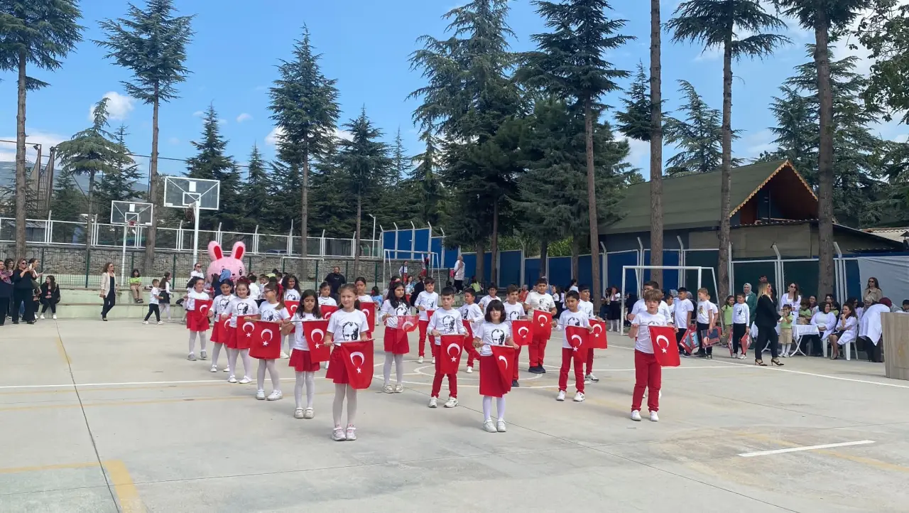 Merzifon’da İlköğretim Haftası Coşkuyla Kutlandı 6
