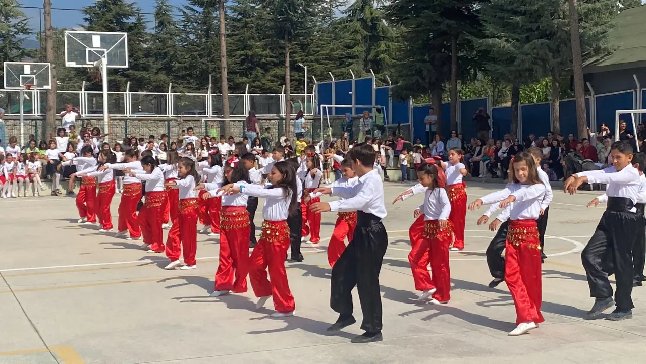 Merzifon’da İlköğretim Haftası Coşkuyla Kutlandı 3