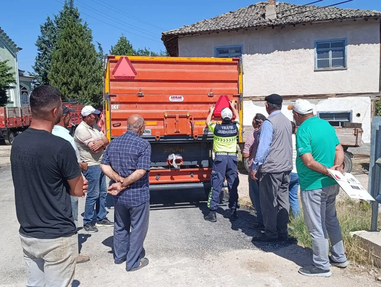 Merzifon’da Jandarmadan Güvenli Tarım Trafiği Hamlesi 2