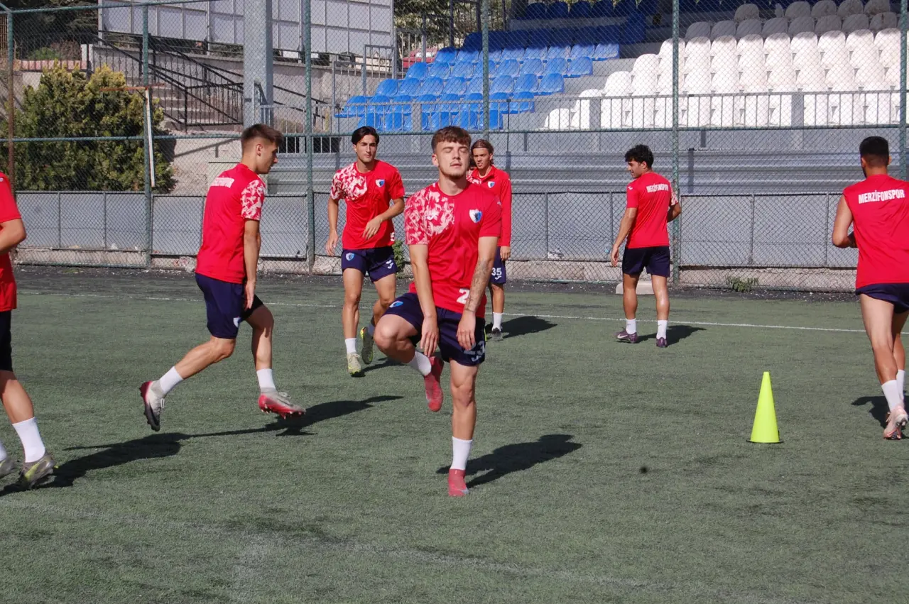 Merzifonspor’da Gol Provası! Seven’den Futbolculara Sert Uyarı 3
