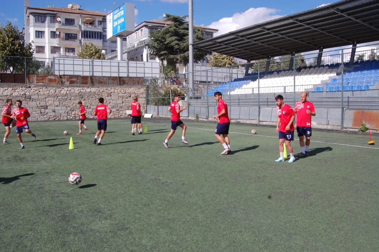 Merzifonspor’da Gol Provası! Seven’den Futbolculara Sert Uyarı 2
