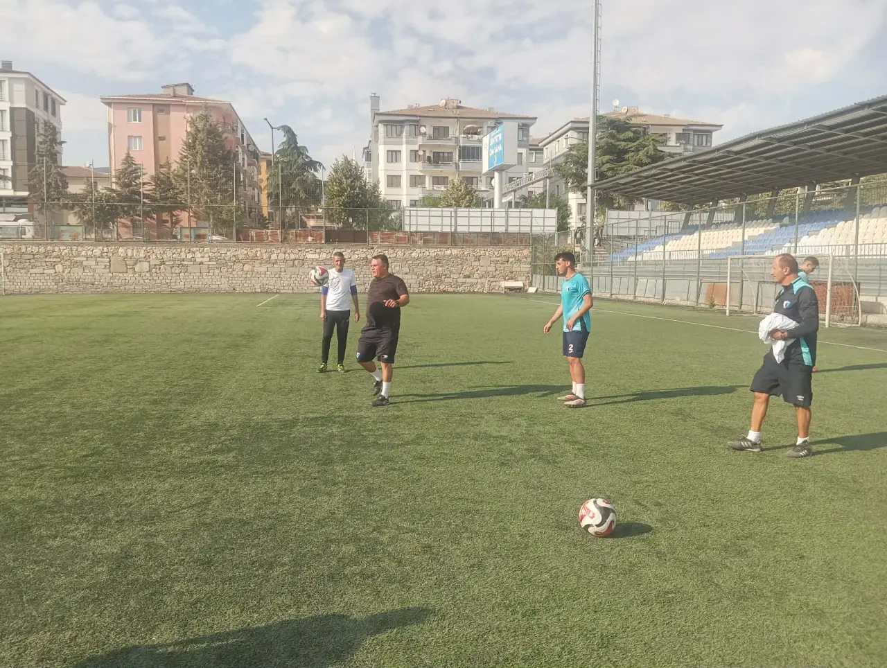 Merzifonspor’da Tempo Yükseldi: Hedef Sezona Hazır Girmek 4