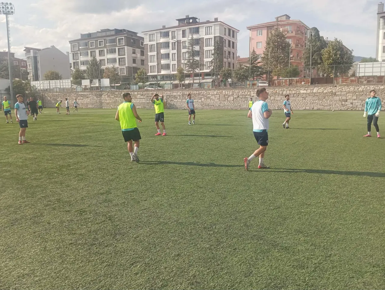Merzifonspor’da Tempo Yükseldi: Hedef Sezona Hazır Girmek 3