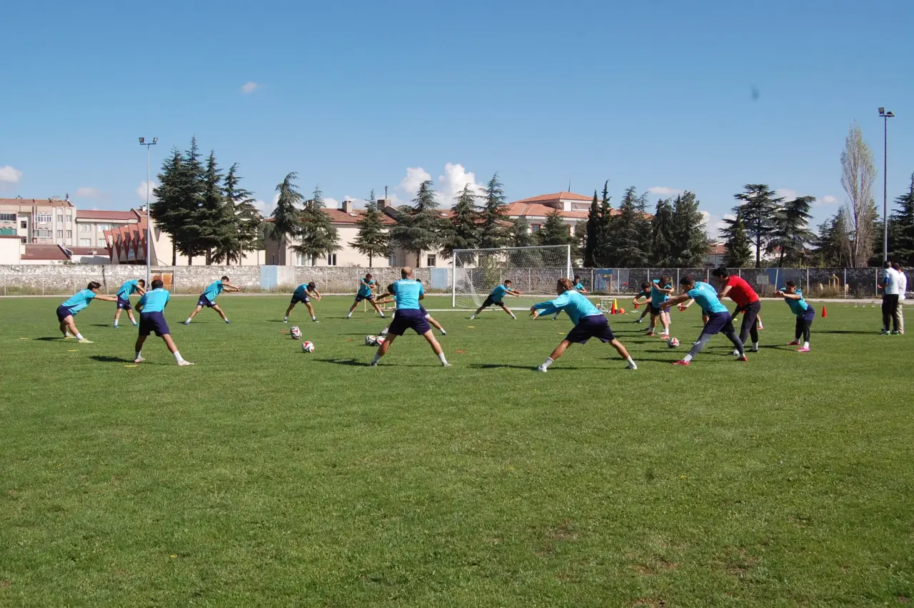 Merzifonspor’da Tempo Yükseldi: Yeni Sezon Hazırlıkları Tam Gaz! 5