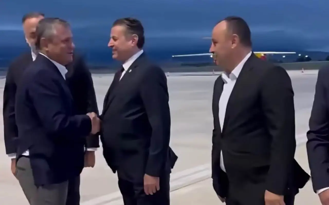 Özgür Özel Merzifon'da 1