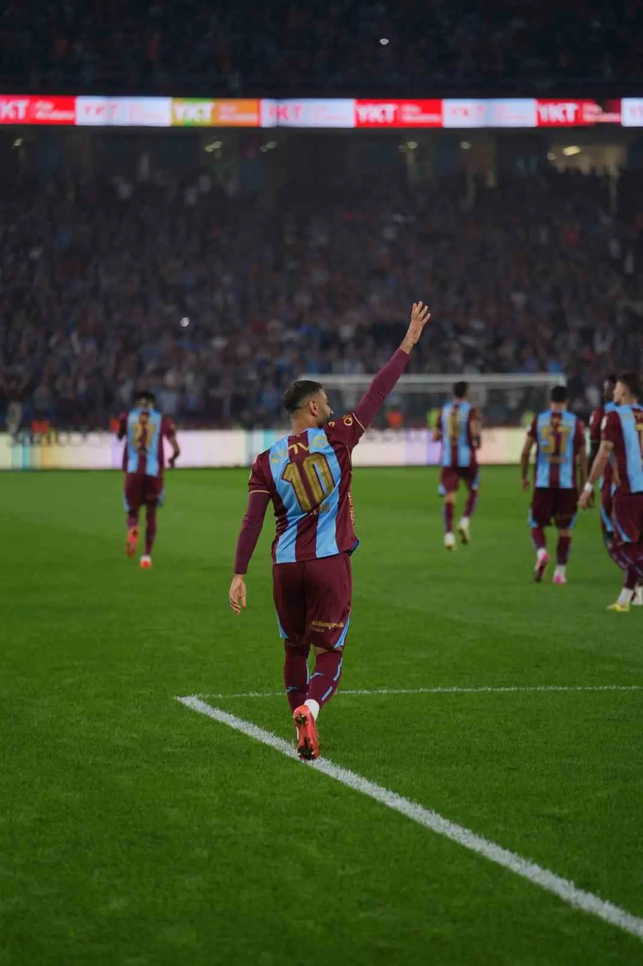 Trabzonspor'dan Galatasaray'a Tarihi Fark! 1