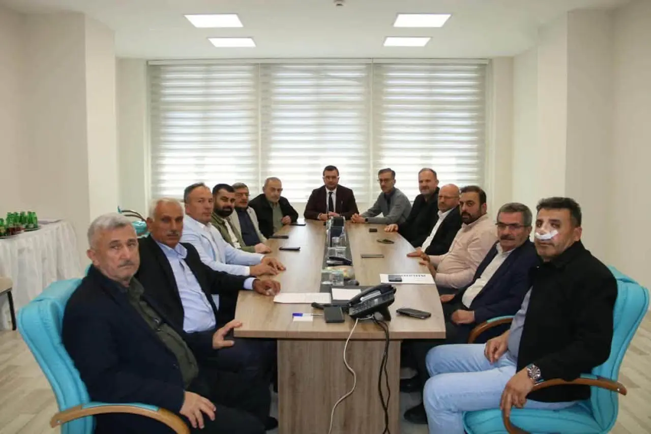 AK Parti Amasya’da Hizmet Gündemiyle Toplandı 1