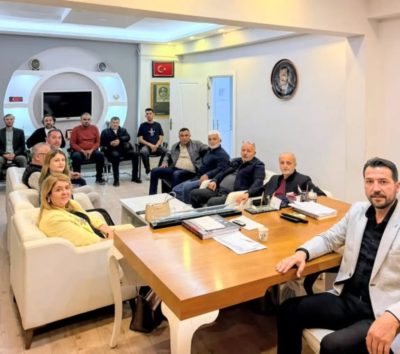 AK Parti Merzifon’da Haftalık Toplantı 1