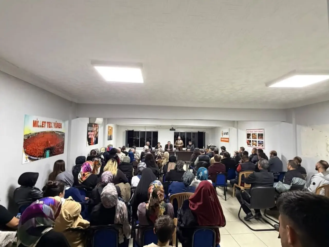 AK Parti Suluova’da Toplandı! 2