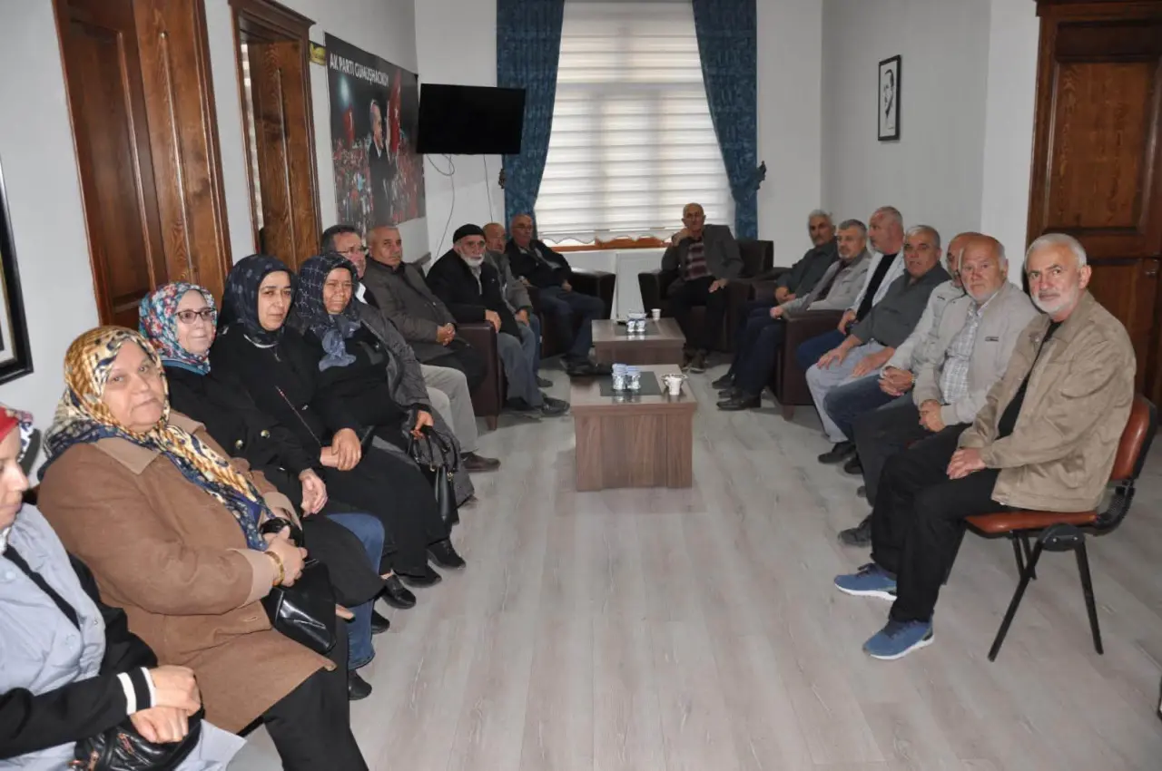 AK Parti’den Gümüşhacıköy’de Yoğun Mesai 3