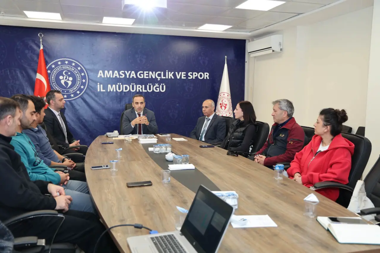 Amasya Atletizmi Masaya Yatırıldı! 1