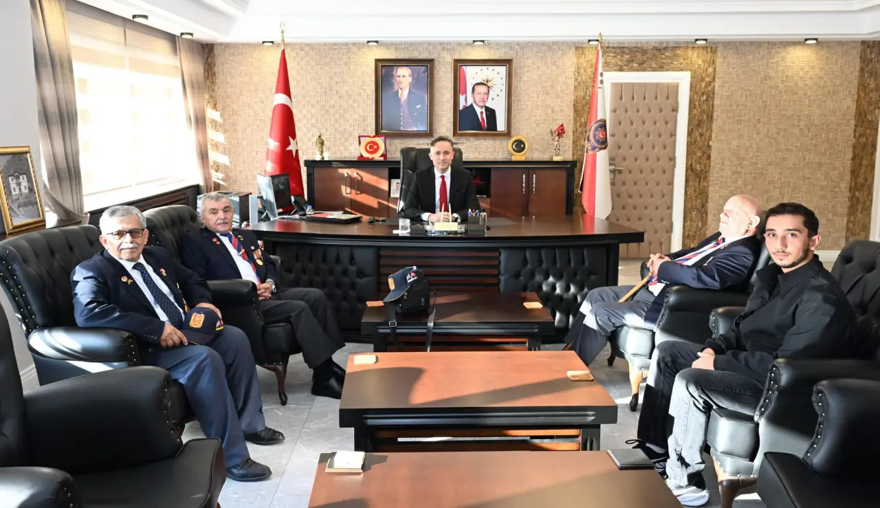 Amasya Emniyetinde İki Önemli Ziyaret! 3