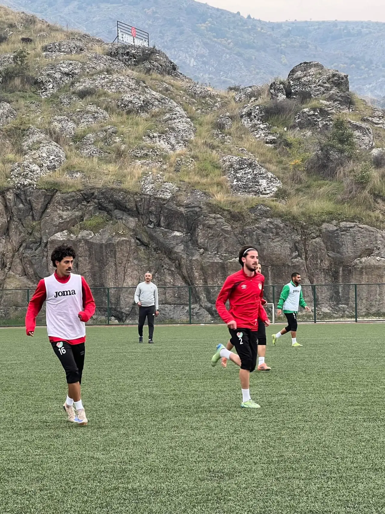 Amasya FK’da Direksiyon Mevcut Ekibin Elinde! 4