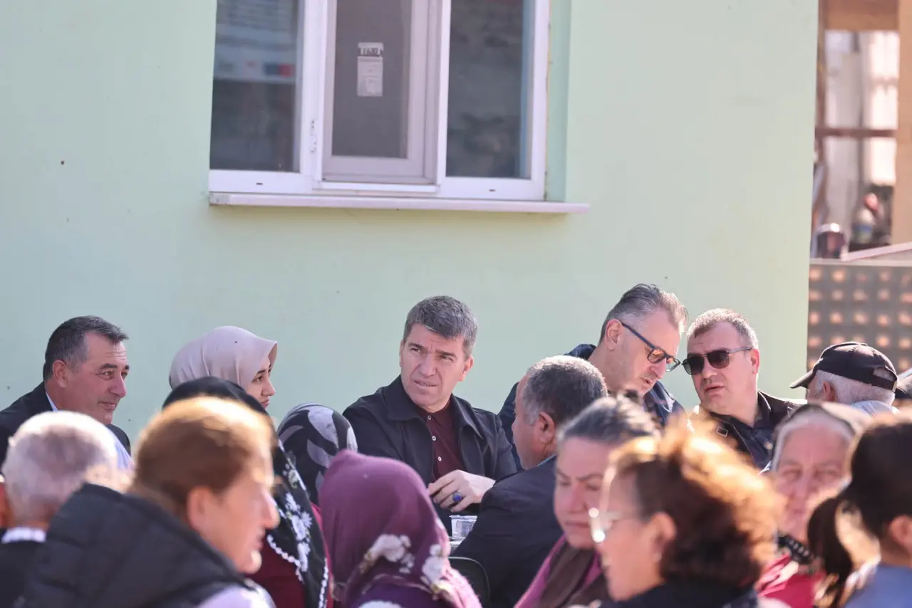 Amasya Protokolü Köyde Sahaya İndi 4