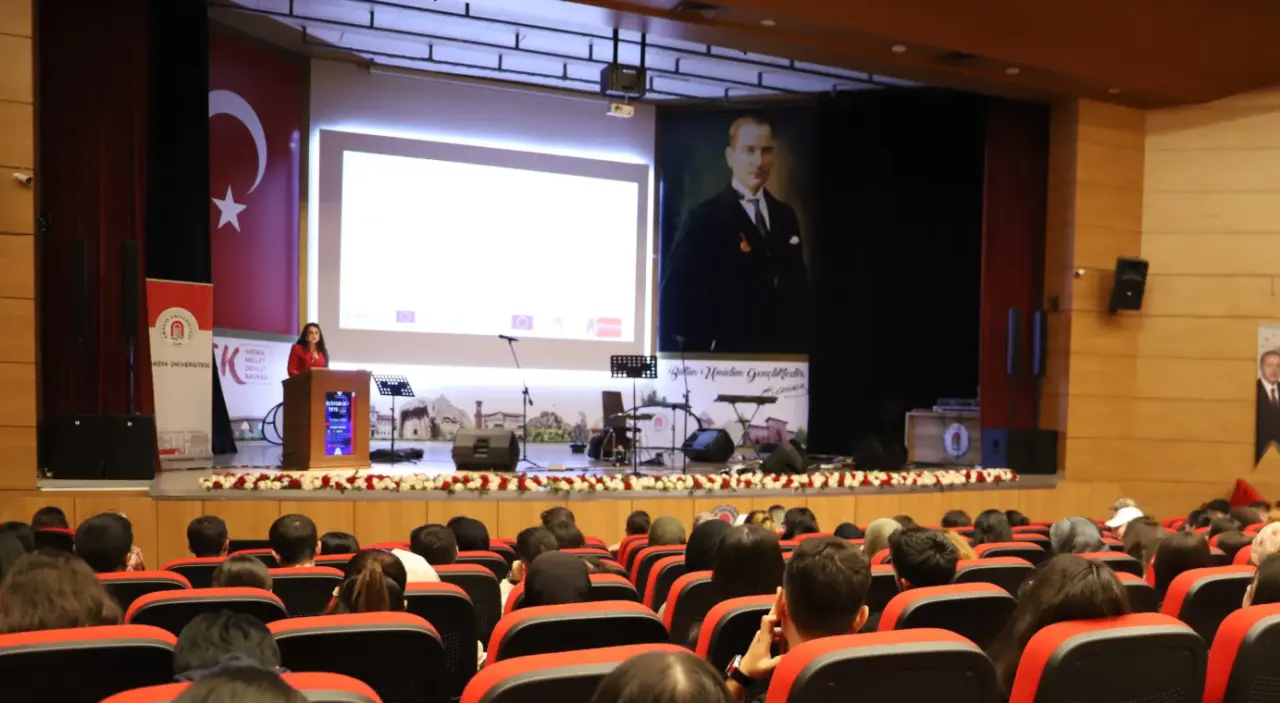 Amasya Üniversitesi’nde Erasmus Heyecanı! Öğrenciler Fırsatlarla Buluştu 1