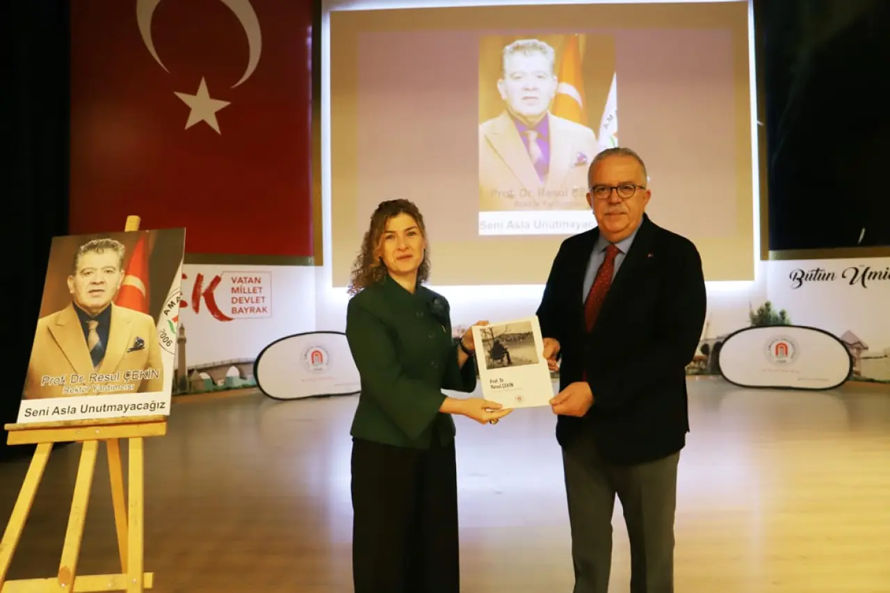Amasya Üniversitesi’nde Prof. Dr. Resul Çekin’e Vefa! 1