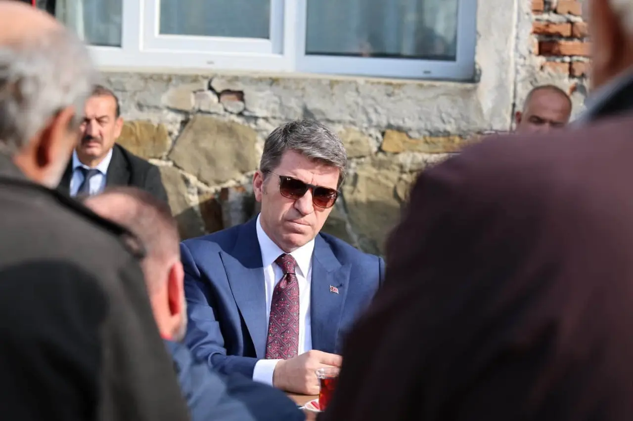 Amasya Vali Bakan Kavaloluğu’nda talepleri dinledi 3