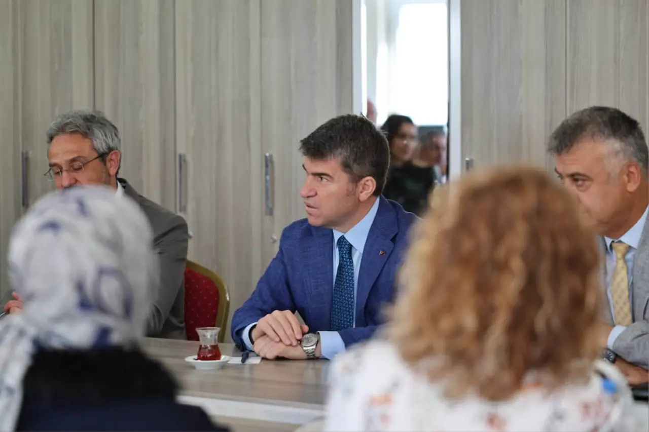Amasya Valisi Alptekin Anadolu Lisesi’nde 4