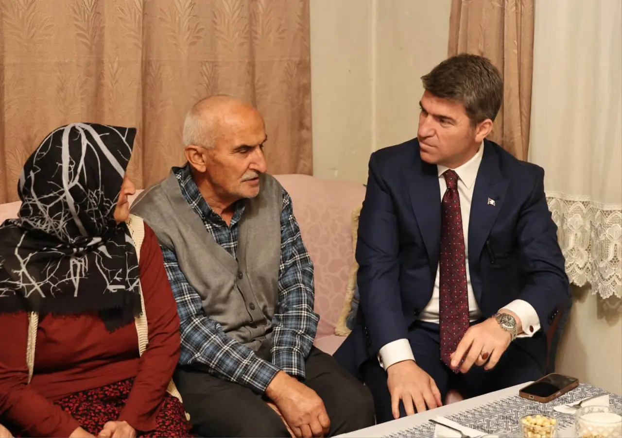 Amasya Valisi’nden Şehit Ailesine Ziyaret 2