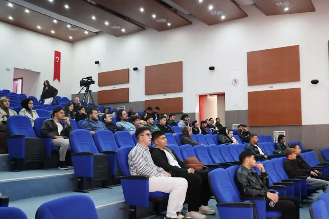 Amasya’da 515 Öğrenciye İş Kapısı Açıldı! 2