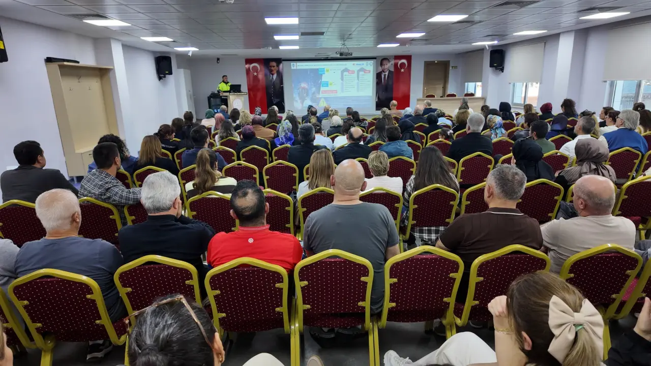 Amasya’da 594 Öğretmene Trafik Eğitimi Verildi! 2
