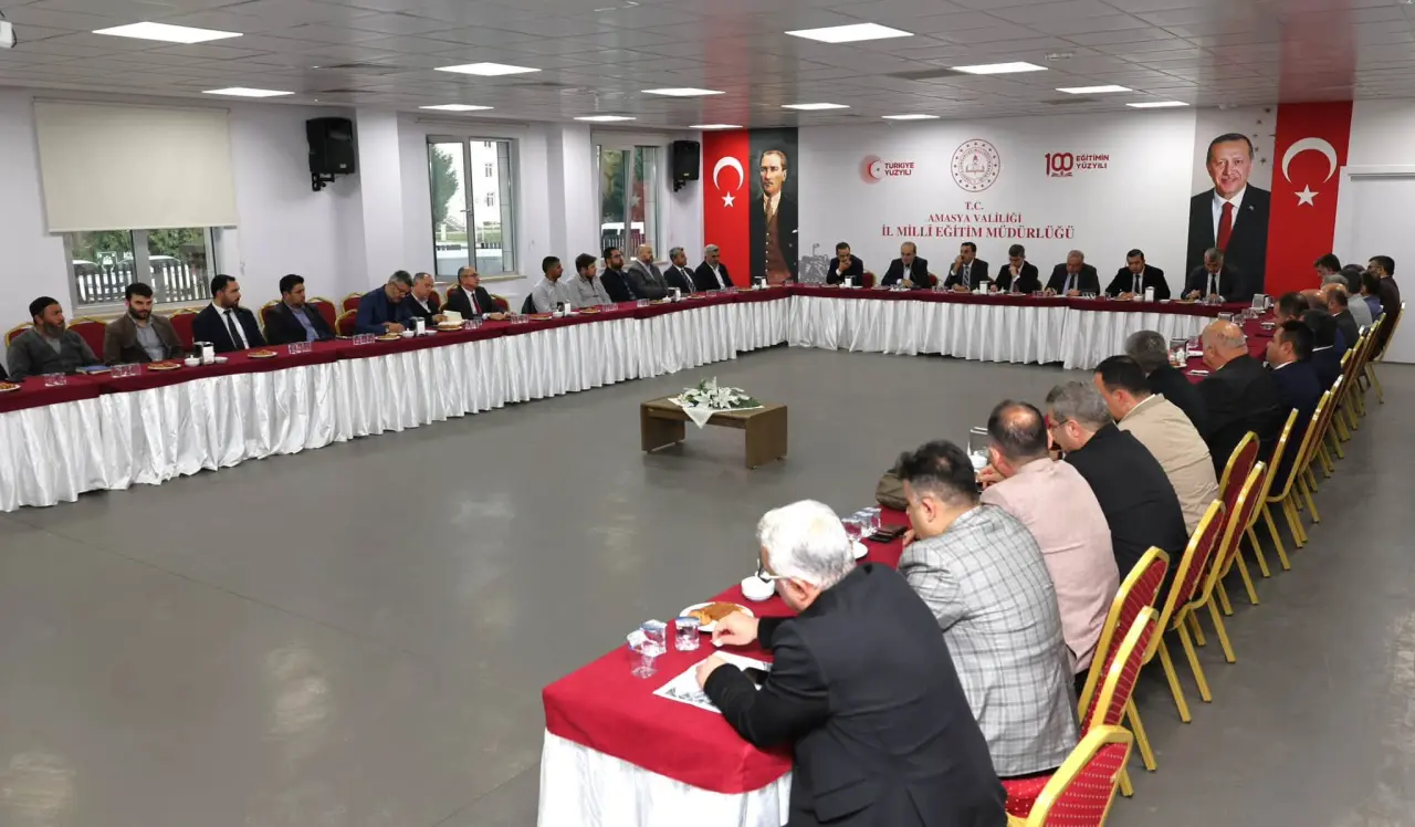 Amasya’da Eğitim Çalışmaları Değerlendirildi! 3