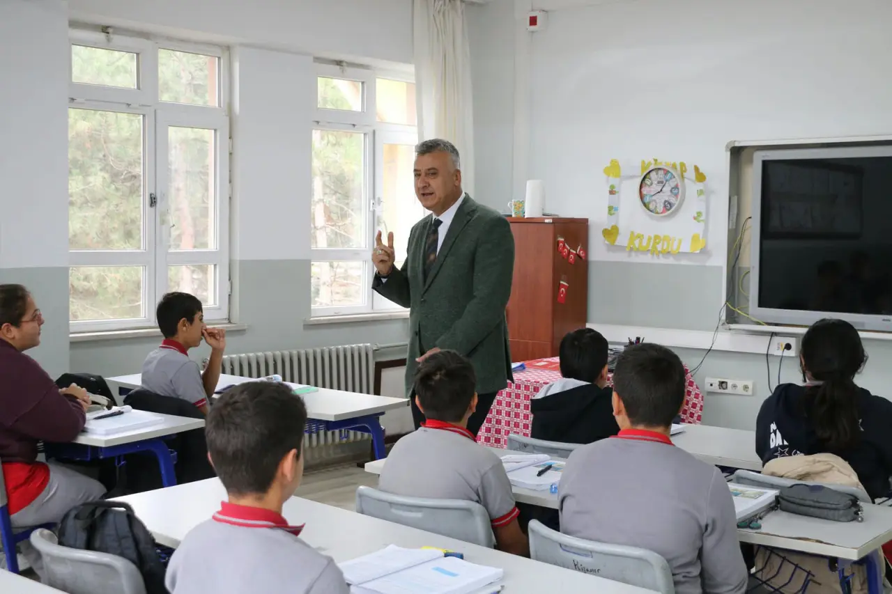 Amasya’da Eğitime Yakın Takip! 2