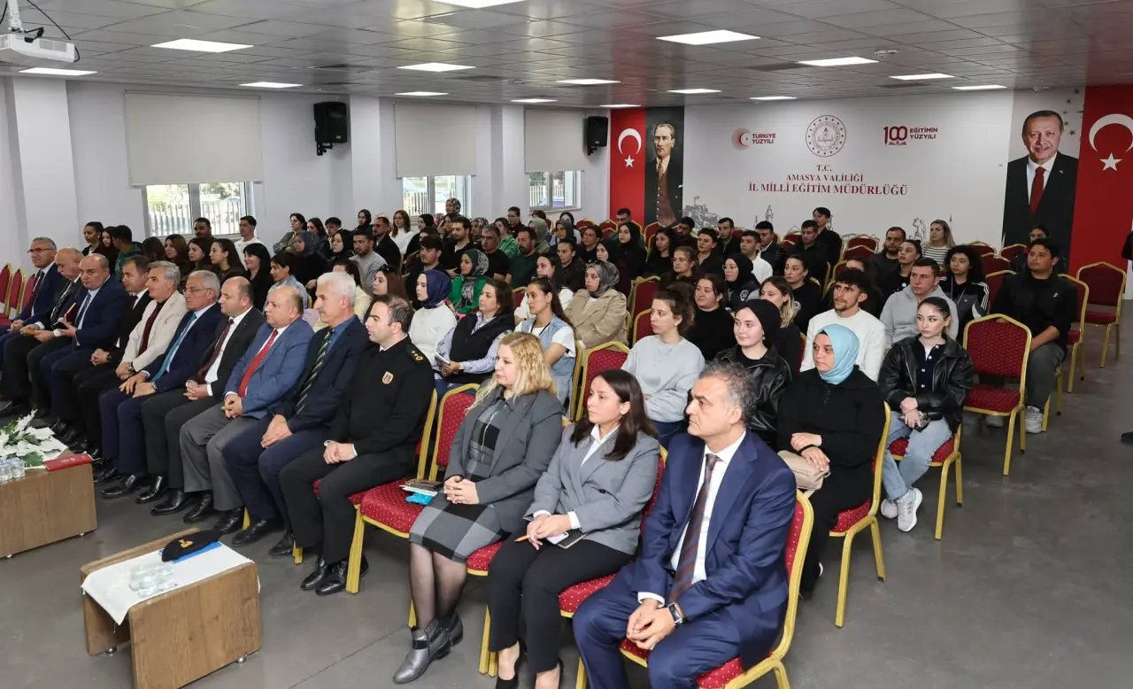 Amasya’da Güvenlik Zirvesi: Gündem Okullar! 2