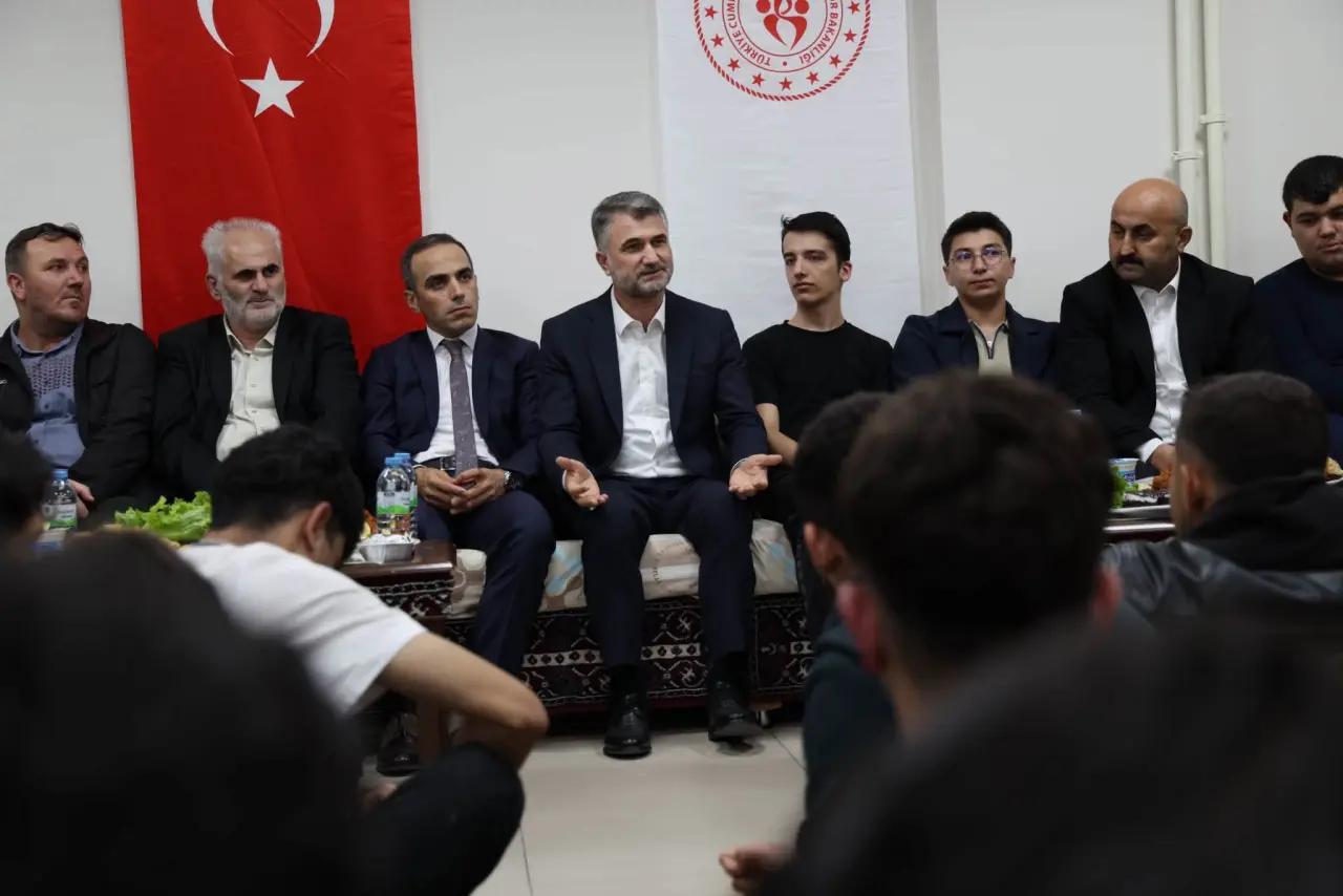 Amasya’da İki Müdür Öğrencilerle Buluştu! 2