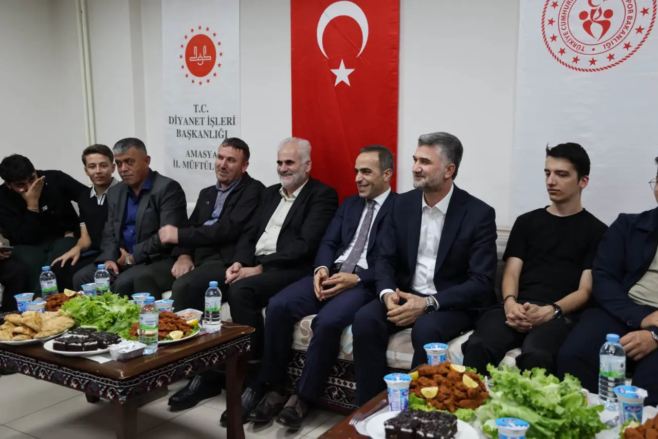 Amasya’da İki Müdür Öğrencilerle Buluştu! 6
