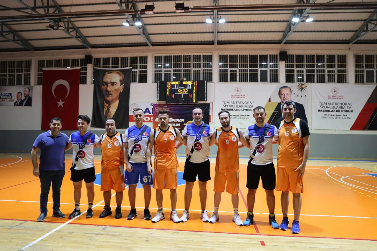 Amasya’da Kurumlar Potada Yarıştı! 6