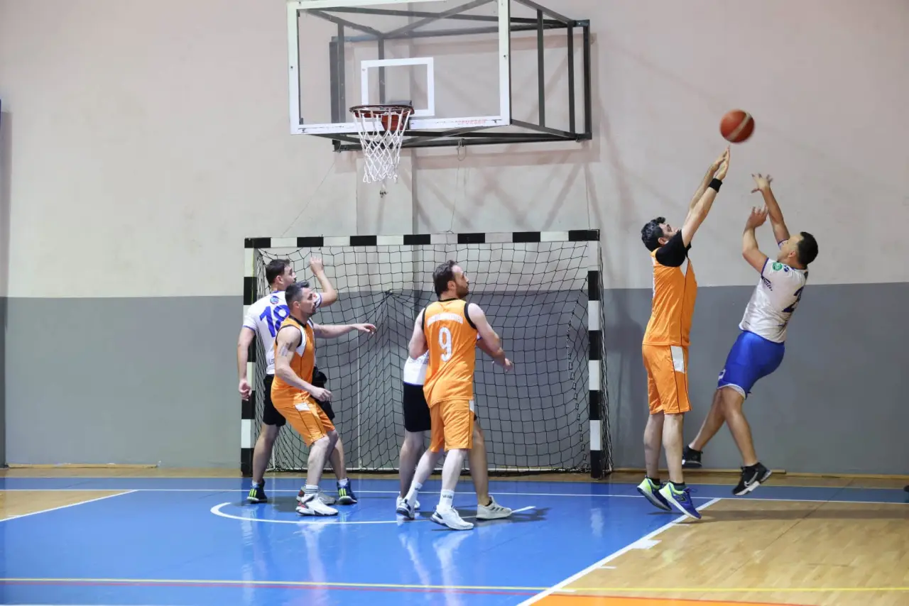 Amasya’da Kurumlar Potada Yarıştı! 7