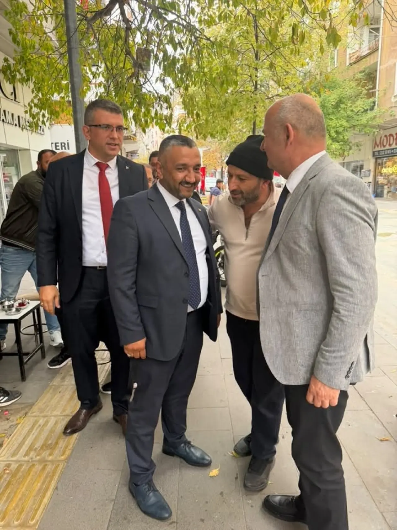 Amasya’da MHP’den Esnaf Turu! 4