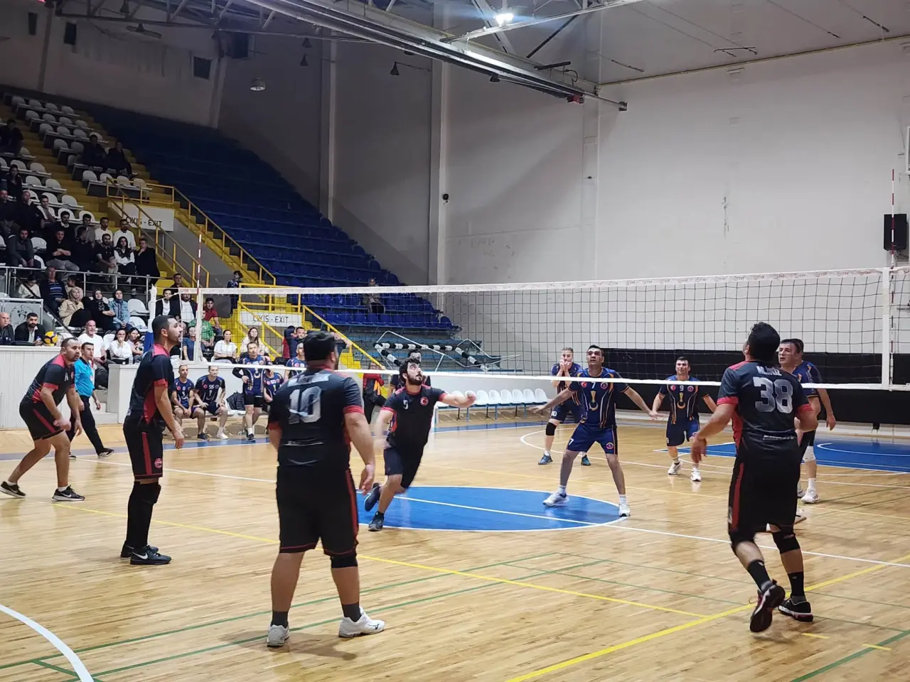 Amasya’da Nefes Kesen Yarı Final! Jandarma Finale Yükseldi 5