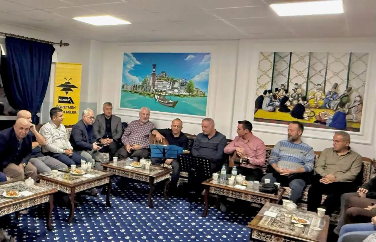 Amasya'da Öğretmen Akademilerinde İlk Nota Verildi! 3