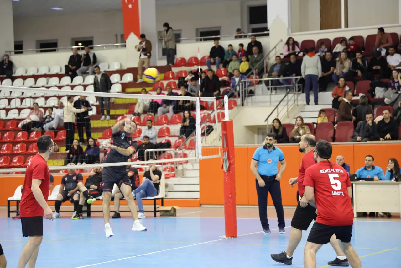 Amasya’da Voleybol Heyecanı Sona Erdi! Şampiyon Belli Oldu 10