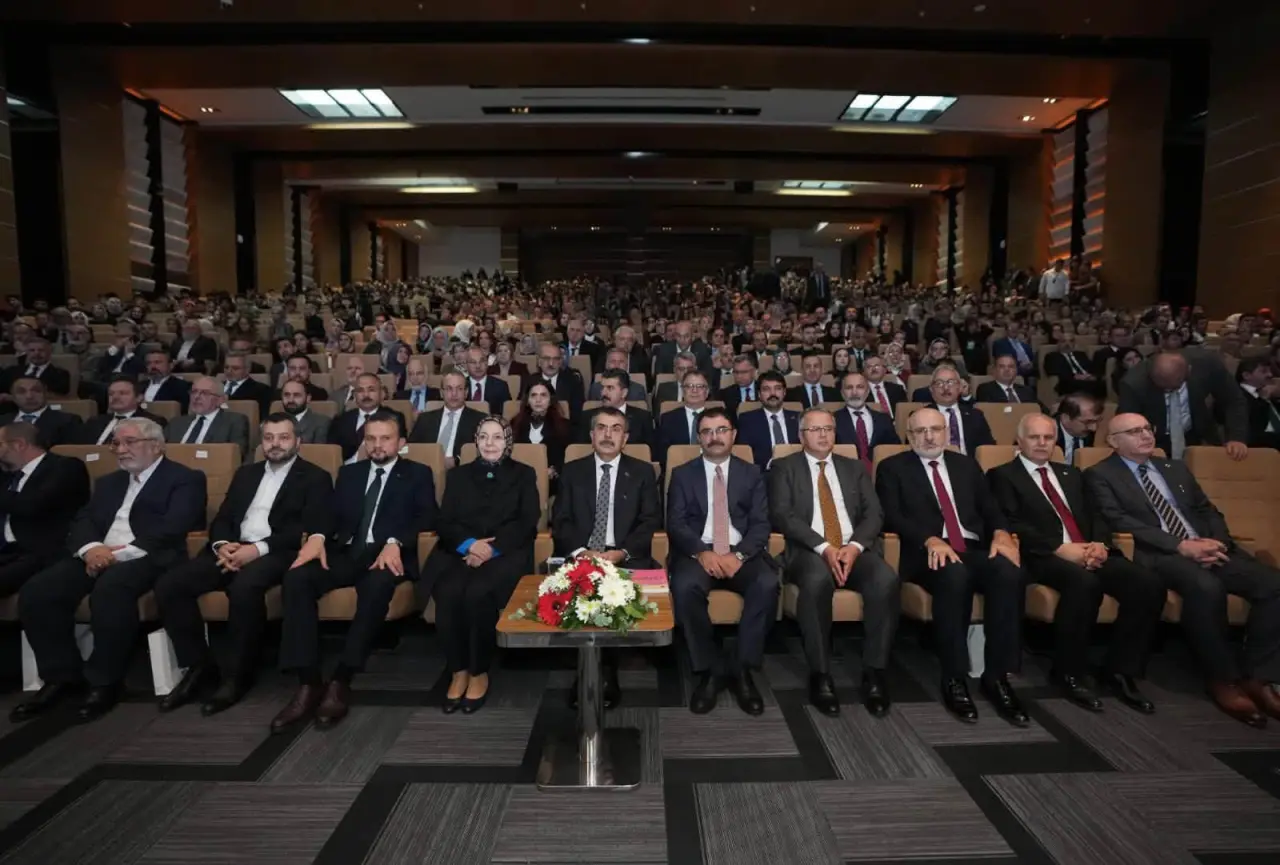 Amasyalı Öğrenciler Başarılarıyla Göz Doldurdu! 4
