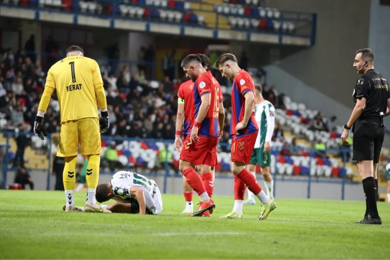 Amasyaspor FK'dan Altın Değerinde 3 Puan 1