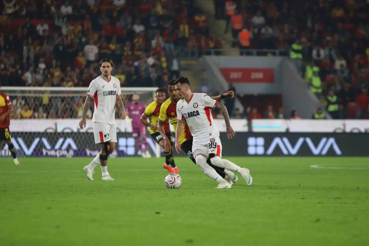 Arca Çorum FK hatalar kurbanı: 2-0 1
