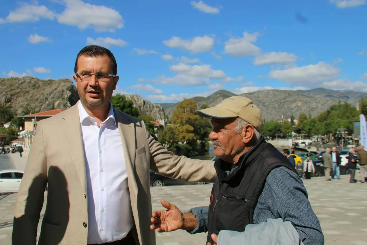 Başkan Galip Uzun Amasya Sokaklarında 1