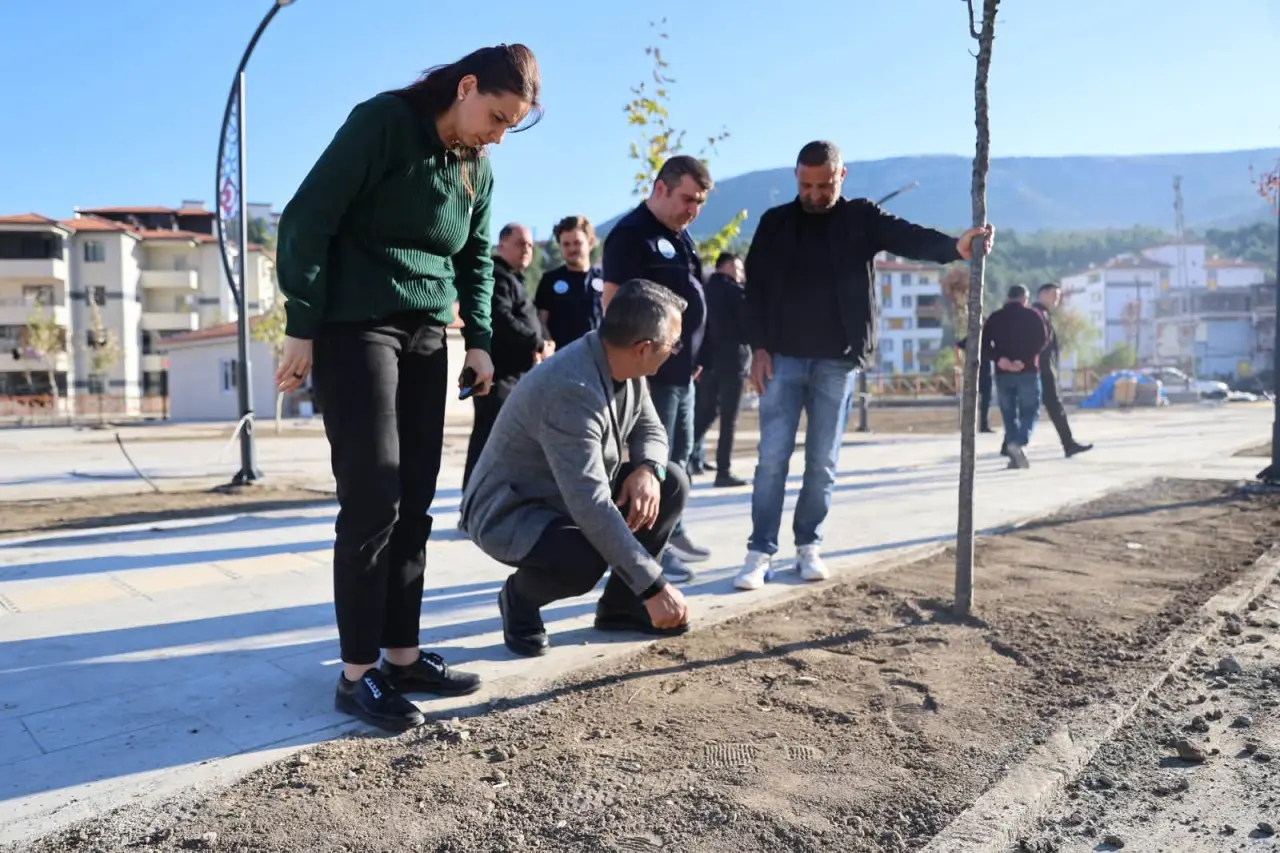 Başkan Sevindi Sahada! 5