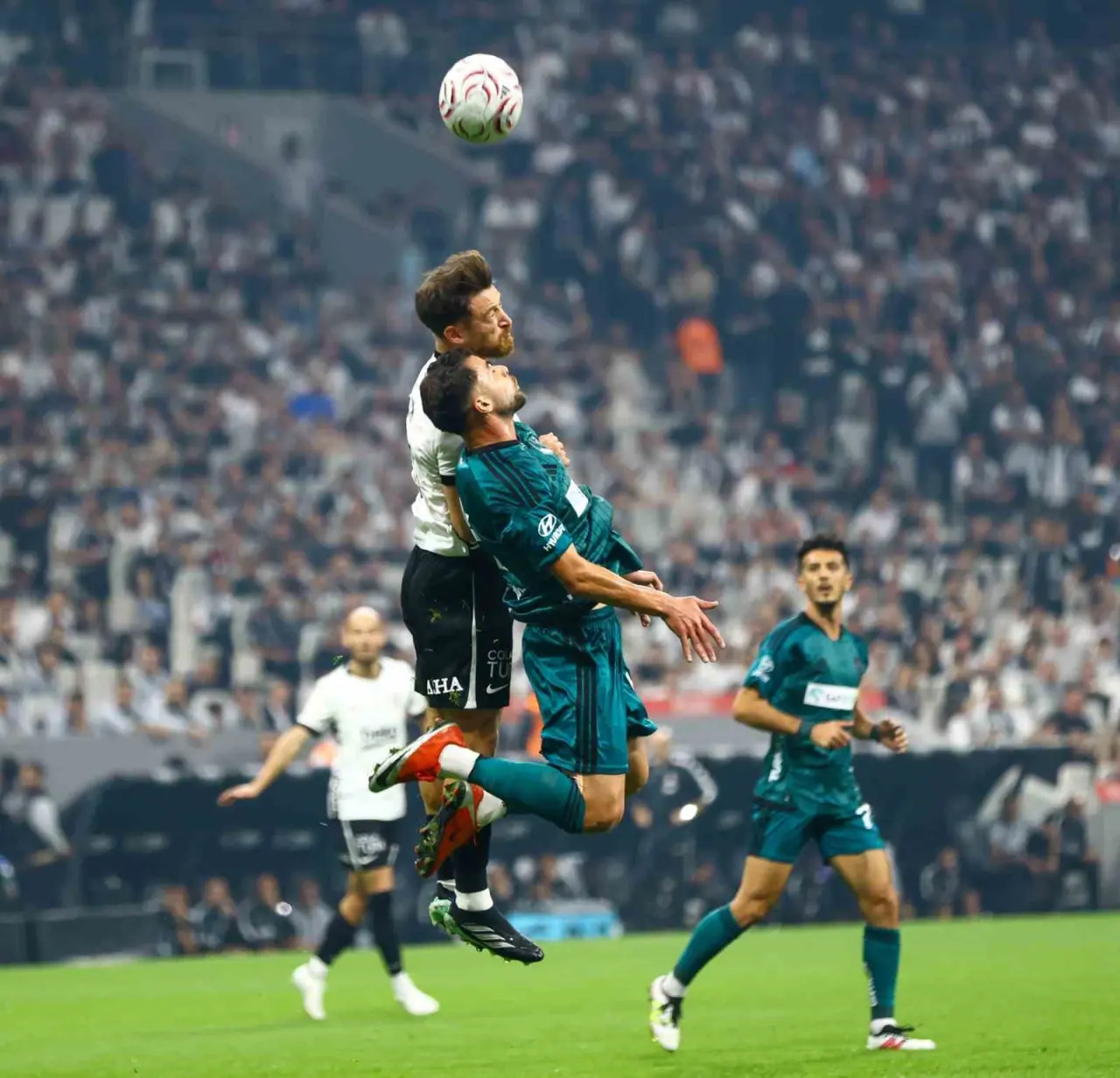 Beşiktaş: 2 - Kocaelispor: 1 3