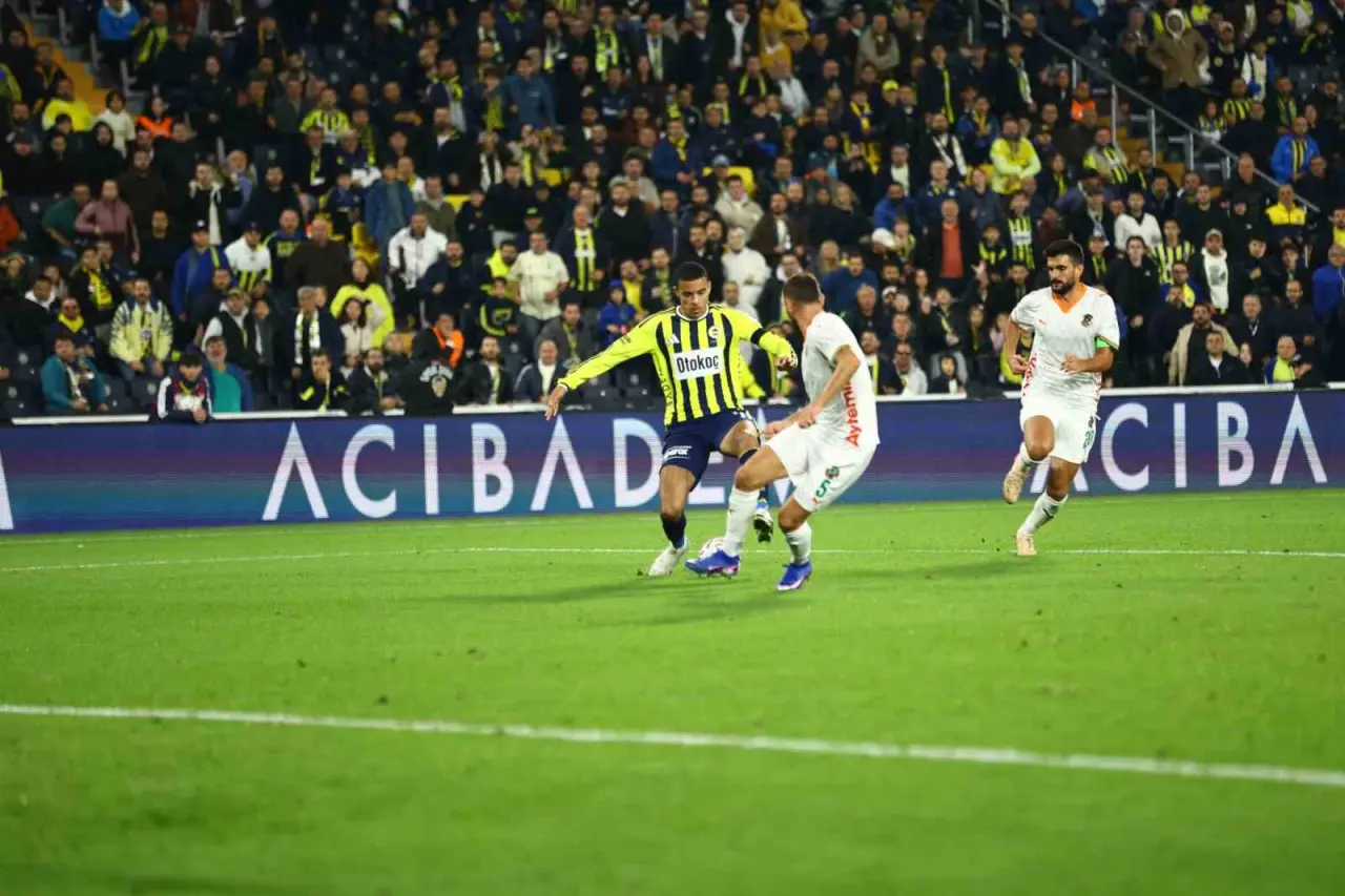 Fenerbahçe 3 Puanı 3 Golle Aldı 3