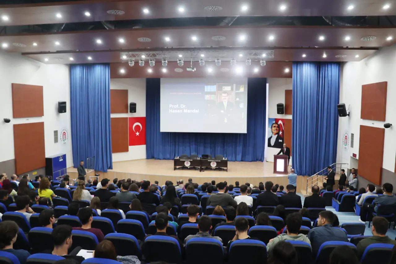 İTÜ Rektörü Amasya’da Konuştu! 16