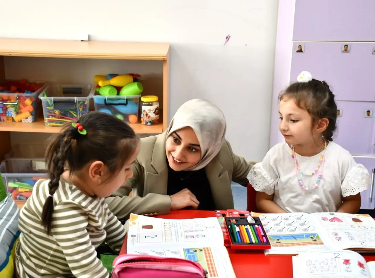Kaymakam Güneş Miniklerle Buluştu! 5