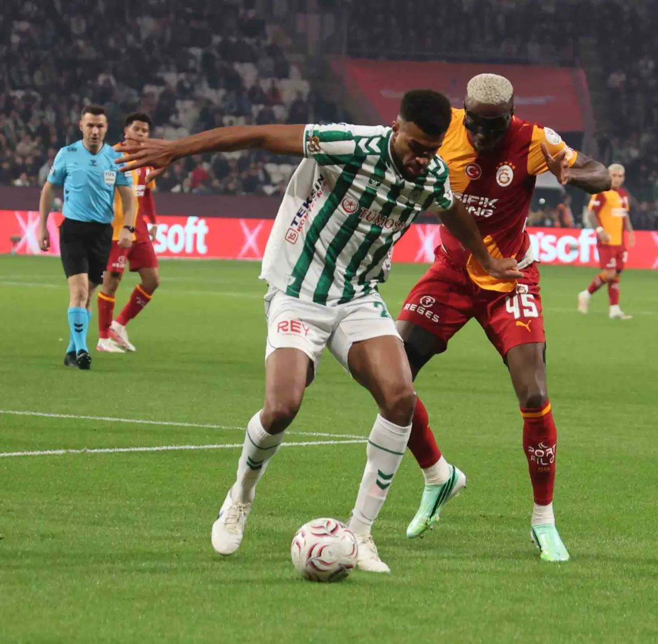 Konyaspor: 0 - Galatasaray: 4 2