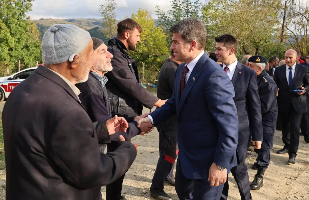 Köy sakinleri taleplerini Vali Bakan’a iletti 2