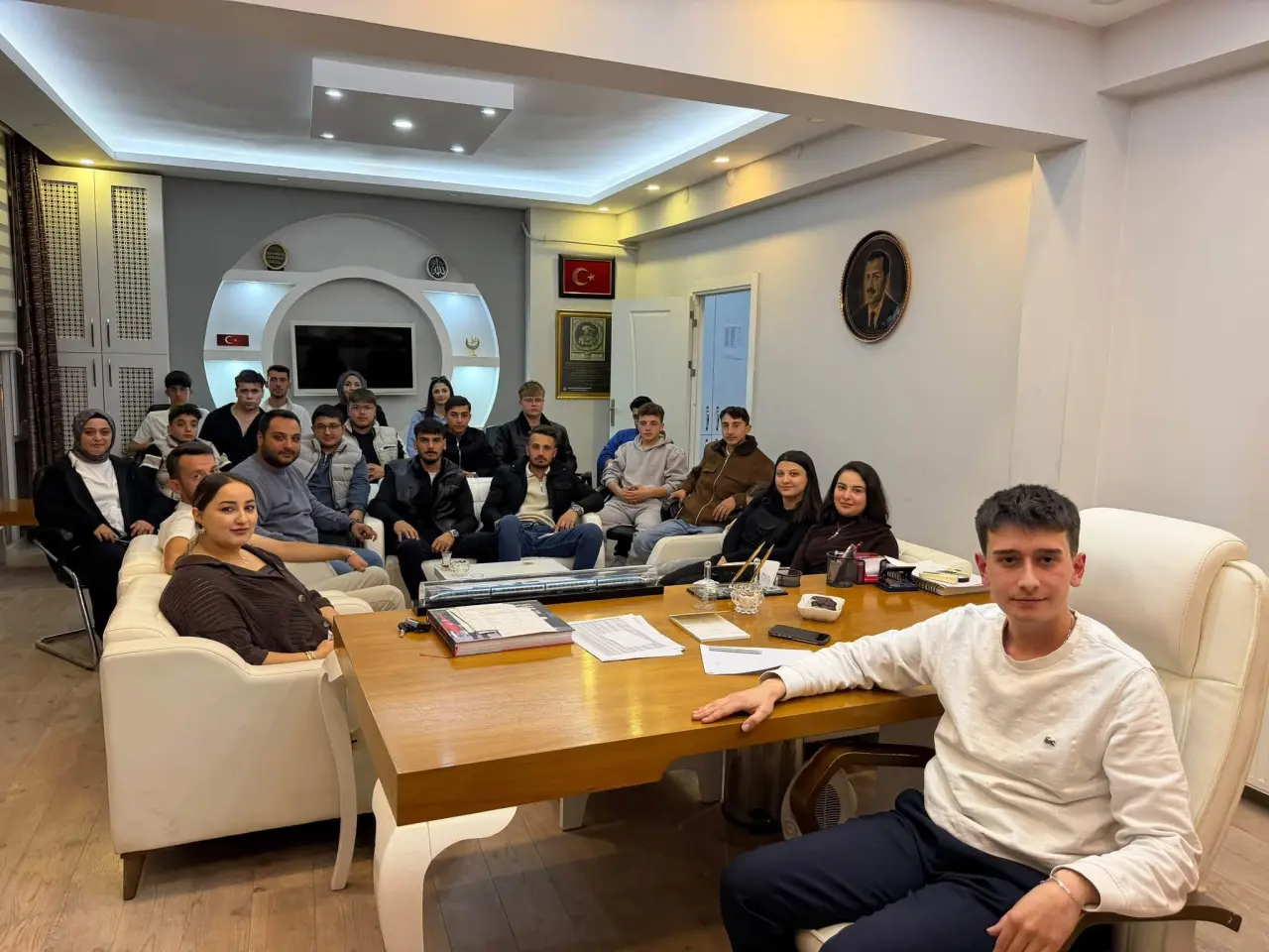 Merzifon AK Gençlikten Toplantı 1