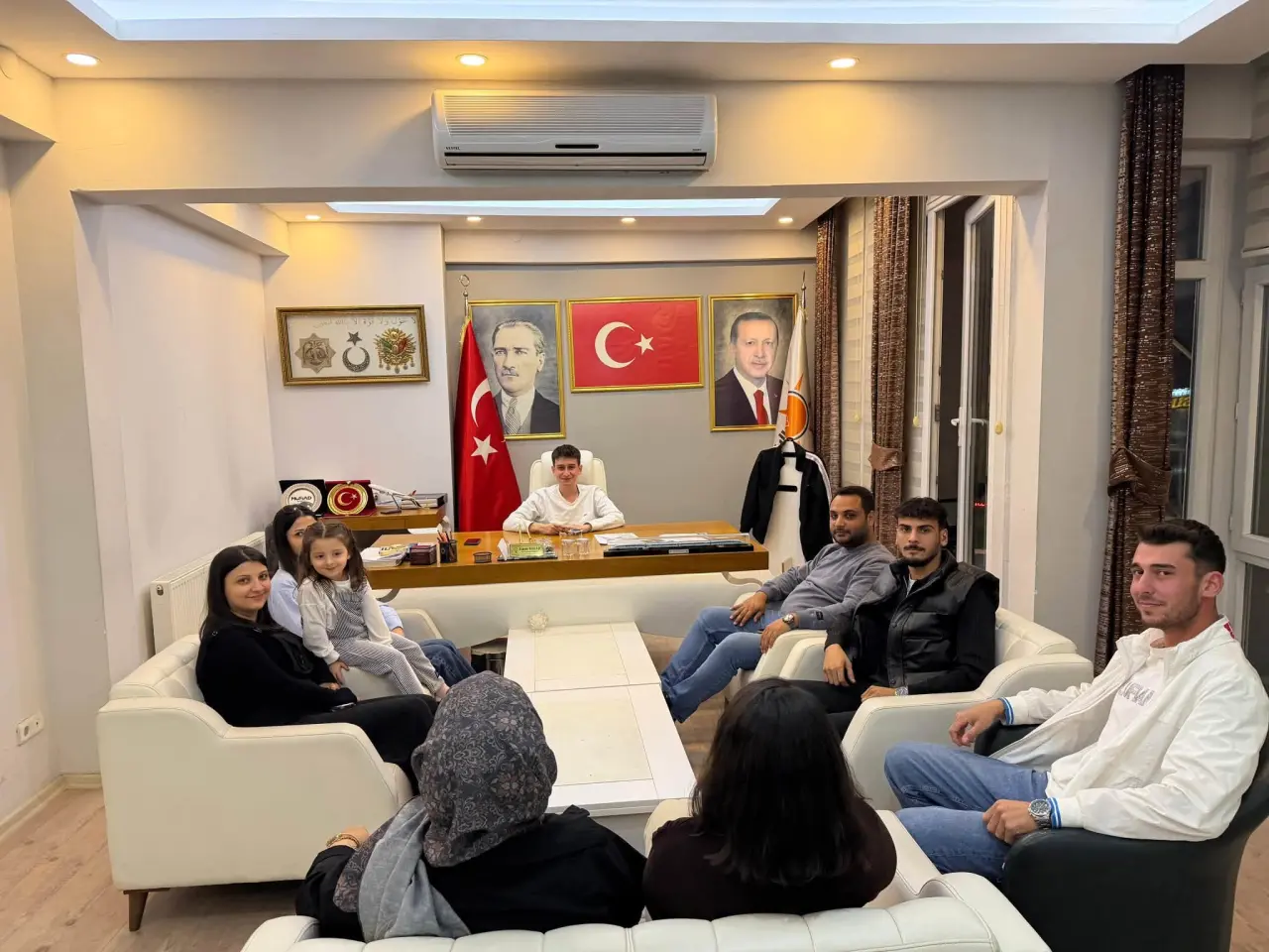 Merzifon AK Gençlikten Toplantı 3